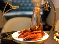 脆皮乳鸽-鹊玥·粤菜小馆(汇智国际商业中心店)