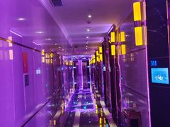 -温莎KTV(珠江路店)
