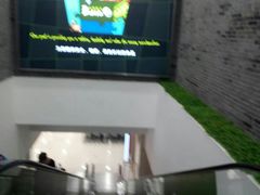 -吾悦广场(南京鼓楼店)