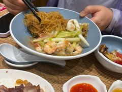-裕记烧腊连锁餐饮(国商分店)