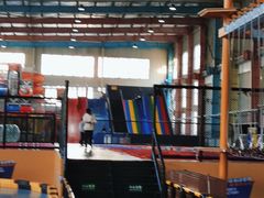 -天空之城蹦床攀岩运动馆·团建拓展·亲子游乐·生日派对(合肥店)