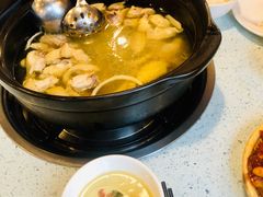 珍珠马蹄椰子鸡-烹然四季椰子鸡火锅(团结湖总店)