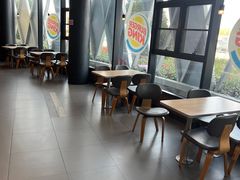 -汉堡王(梅村服务区南店)