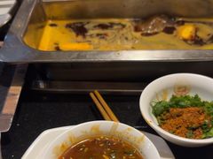 -百年川椒重庆老火锅(光谷店)
