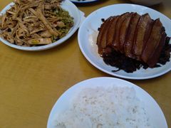 -十一街苍蝇馆子转经消江湖菜(九眼桥十一街店)