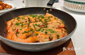 Stir-fried Garlic Shrimp