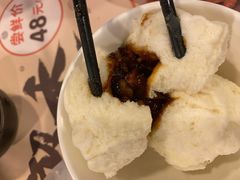蜜汁叉烧包-点都德(大茶楼店)
