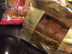 -红宝石·鲜奶小方·海派西点房(丰庄店)