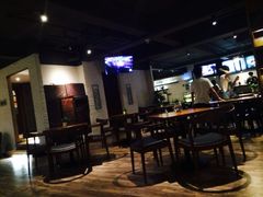 大堂-JINNS锦时 steak&pizza(浸信会礼拜堂旧址店)
