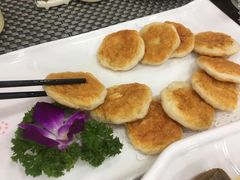 煎墨鱼饼-食德乐·全鸽宴顺德菜(南湖店)