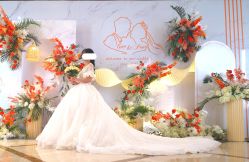 -艾米婚纱&婚礼策划