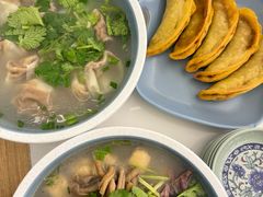 -老新隆牛肉锅贴(新街口店)