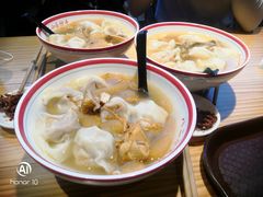 -八二小区抄手(龙湖上城天街店)