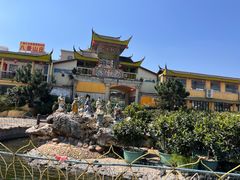 -八景休閒山莊  廣東十大名山莊