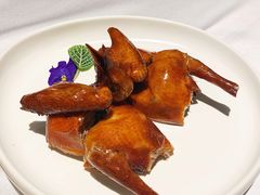 烤乳鸽-炳胜品味(海印总店)
