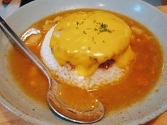 咖喱牛肉汉堡饭-红小满休闲餐厅(十全街店)