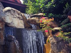 -七彩云南古滇温泉山庄