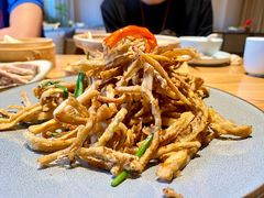 茶树菇炒鱿鱼-竹里馆·淮扬菜·功夫茶(老门东店)