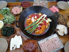 -周幺妹重庆老火锅(银泰城总店)