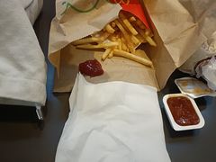 -麦当劳(宁波火车高铁站店)