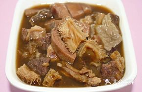 Axi Secret-Recipe Beef Shank Noodle Soup