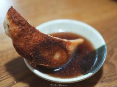 -黄阿姨锅贴大王(万航渡路店)