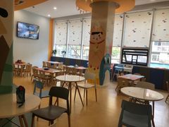 -戊辰亲子游泳俱乐部