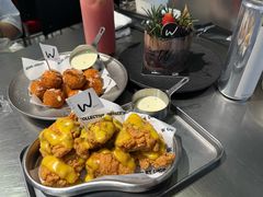 -W COLLECTIVE  DESSERT SHOP