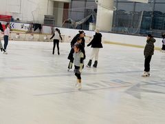 -世纪星滑冰俱乐部(万象城店)