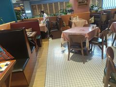 -彼德西餐厅(凯德广场新南店)