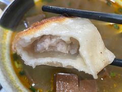 -黄阿姨锅贴大王(万航渡路店)