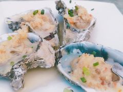 生蚝-四川小胡子海鲜(丁村万人海鲜广场店)