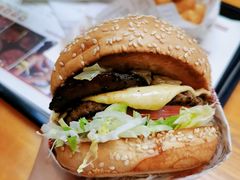 -The Habit Burger Grill 哈比特汉堡(复兴soho店)