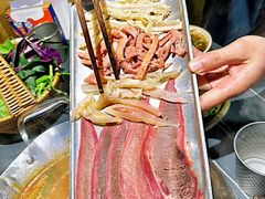 -由衷贵州酸汤牛肉火锅(新桥店)