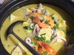 石锅海鲜豆腐汤-必点海鲜·鲅鱼水饺(鞍山西道店)