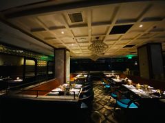 -半岛翡丽海鲜自助餐厅(观风亭店)