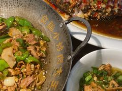 -费大厨辣椒炒肉(万家丽一店)