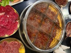 -邓莽子老火锅(中兴路总店)