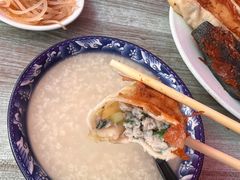 黄花鱼锅贴-一品鲜鱼锅贴(人民一路店)
