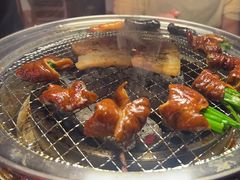 -叽叽扎扎烤肉场(生态城万达店)