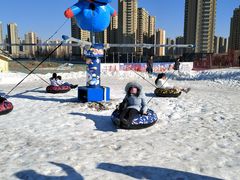 -丁香湖丁香小镇Citypark滑雪公园戏雪嘉年华