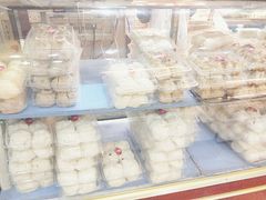 -白玉兰食品(汇联商厦店)