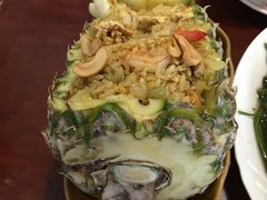 -Dang restaurant (patong phuket)