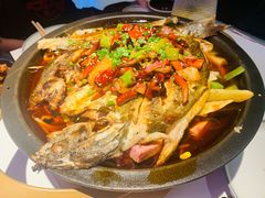 -鸣记脆皮烤鱼·海鲜烤鱼(三八广场店)