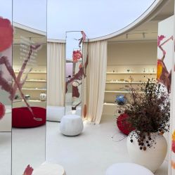 -SALON DE VANHADA