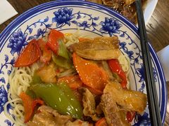 -碗里捞川渝特色面(沙河玖耀里店)