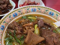 -金杨拉面王小吃面馆·牛三宝面·红烧牛肉粉