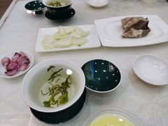 -尕西木老春台东乡手抓美食