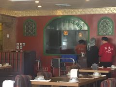 -巴依兄弟西域美食(机场店)