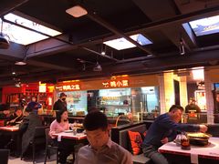大堂-鸣记脆皮烤鱼·海鲜烤鱼(三八广场店)